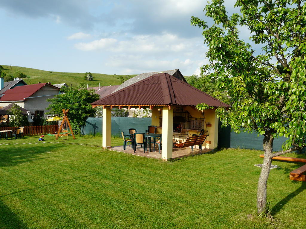 Bešeňová Apartman Elegant חדר תמונה