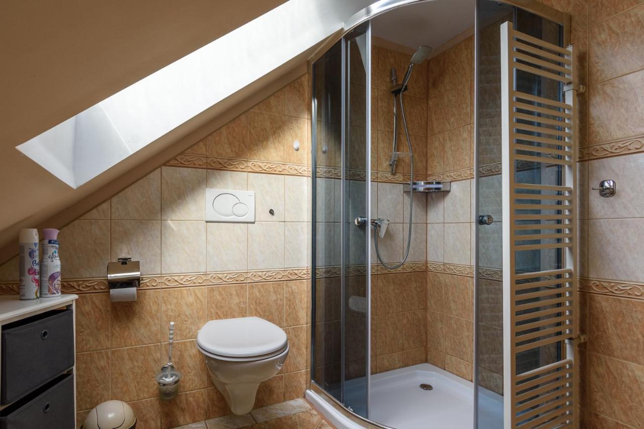 Bešeňová Apartman Elegant מראה חיצוני תמונה